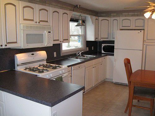 4th image of 3250 Lake Michigan Dr NW