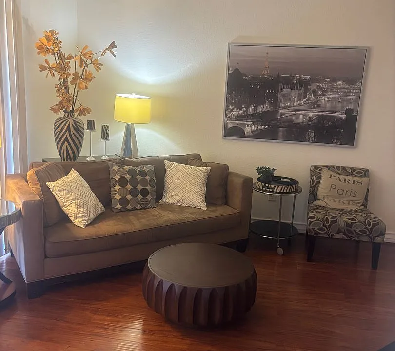 270 E Flamingo Rd #130