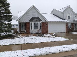 1396 Lincoln St, Lapeer, MI 48446