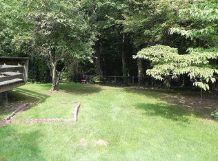 1331 Bea Ct, East Meadow, NY 11554