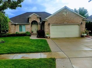 50589 Nagy Ct, Macomb, MI 48044