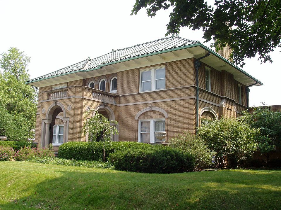 2nd image of 2153 Ohio Blvd
