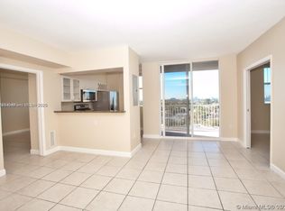 1 Glen Royal Pkwy APT 905, Miami, FL 33125