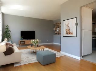 217 Sloane Ave, Toronto, ON M4A2C5