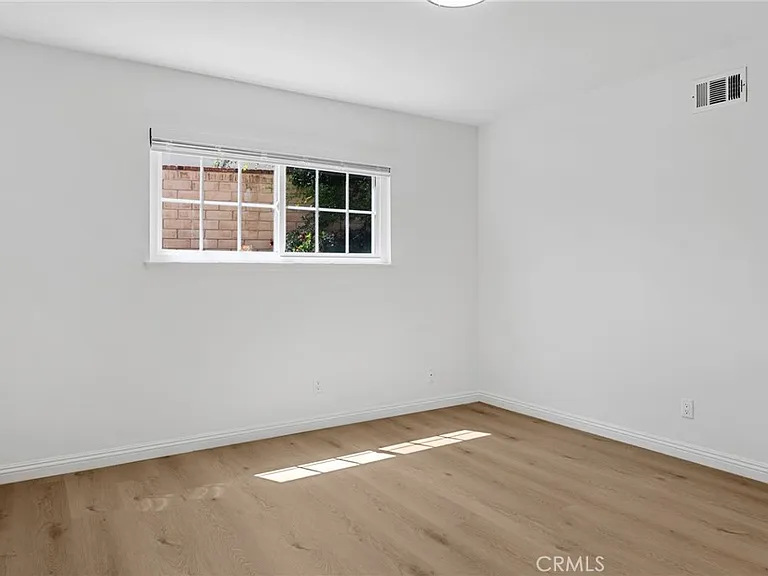 16495 Canelones Dr — Photo 26