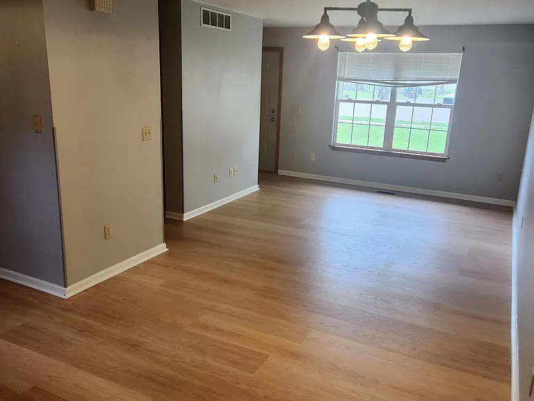 1902 Remington Rd #1 — Photo 7