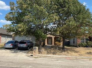 3122 Dusty Oak Dr, Dallas, TX 75227