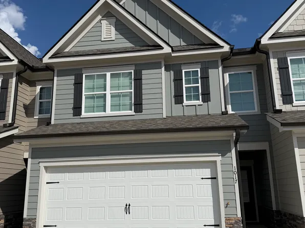 1017 Trichur Rd, Statham, GA 30666