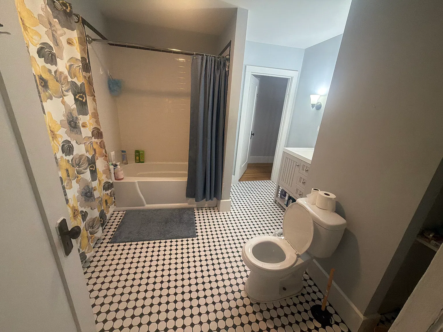 63 Taylor St — Photo 2