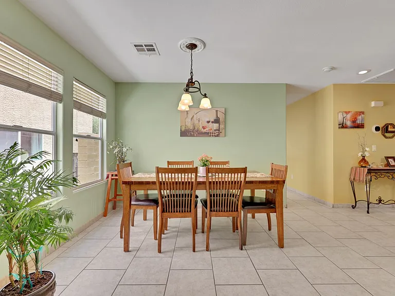 11256 Albergotta Ct — Photo 4