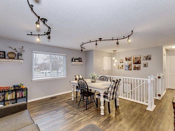 5th image of 6842 E Winterberry Cir