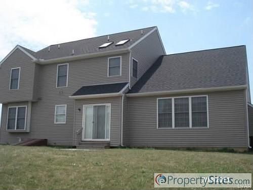 2nd image of 2113 Stafford Dr
