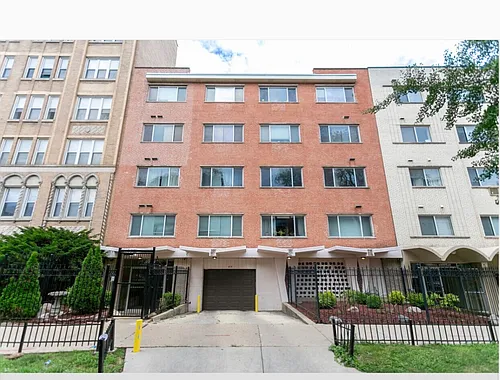 5953 N Kenmore Ave #103 Photo 1
