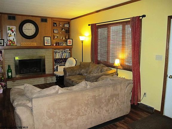 4th image of 415 Ontario St