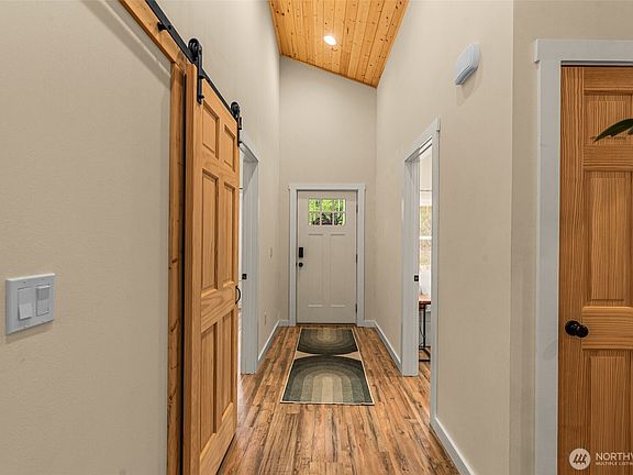 5th image of 60 Cowboy Lane