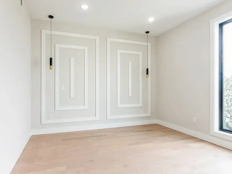 221 Columbia Ave #2 — Photo 5