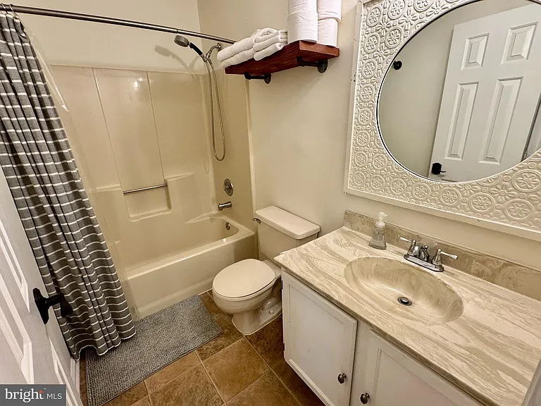903 Wind Ridge Dr — Photo 24