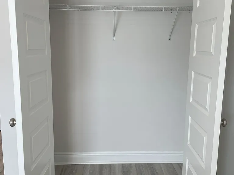 9815 Fowler Ave — Photo 28