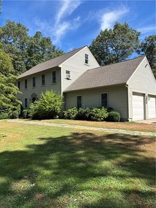 458 Spring St, Hope Valley, RI, 02832