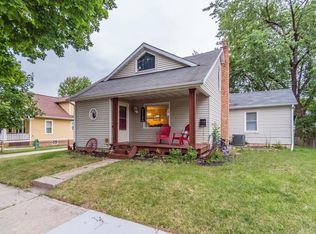 615 Mound St, Baraboo, WI 53913