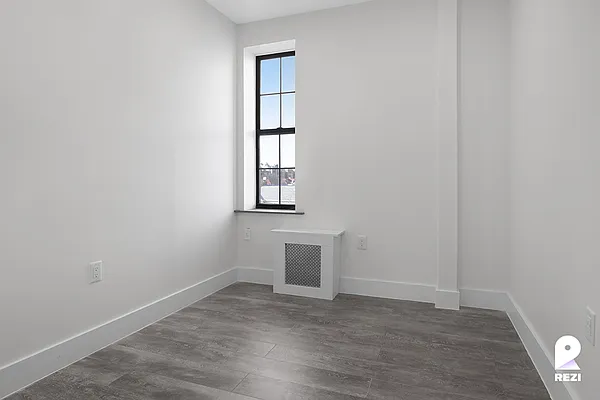 Rented by REZI | media 8