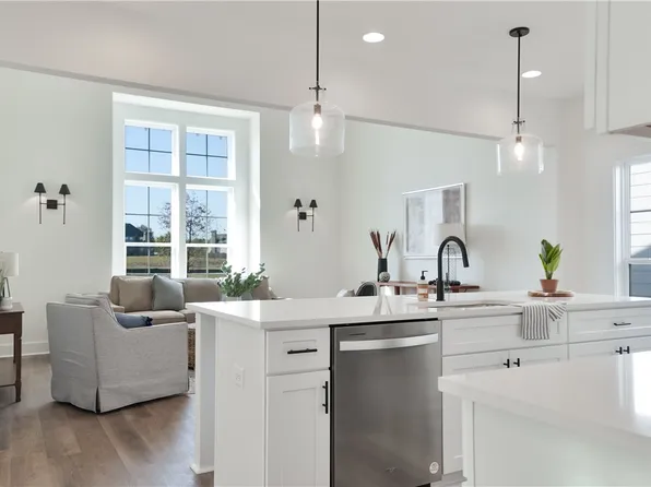 209 Bottle Way, Auburn, AL 36830