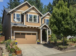 10926 SE Remson Dr, Happy Valley, OR 97086