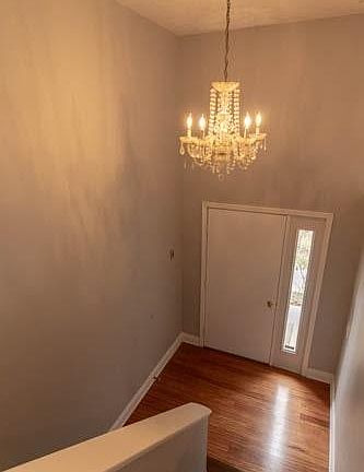 2nd image of 120 Poplar Dr
