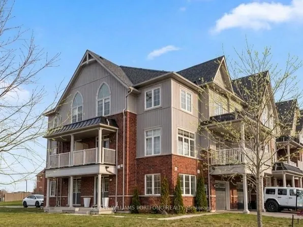 53 Blackpool Ln, East Gwillimbury, ON L9N 0R7