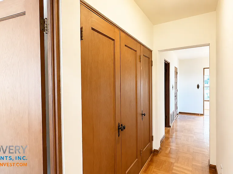 202 Kenyon Ave — Photo 18