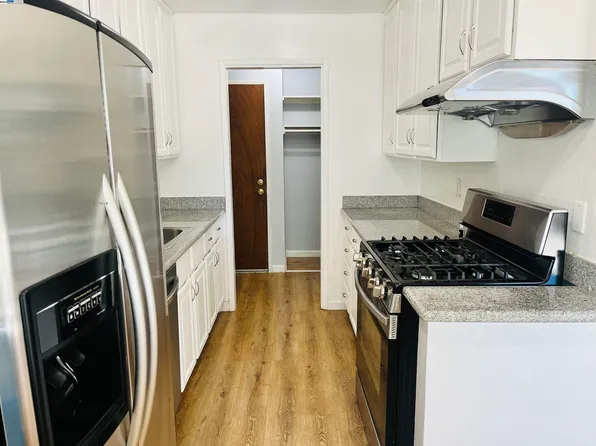 2755 Country Dr APT 143, Fremont, CA 94536