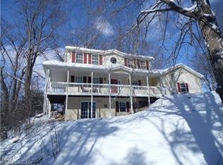 3601 Lovers Ln, Ravenna, OH 44266