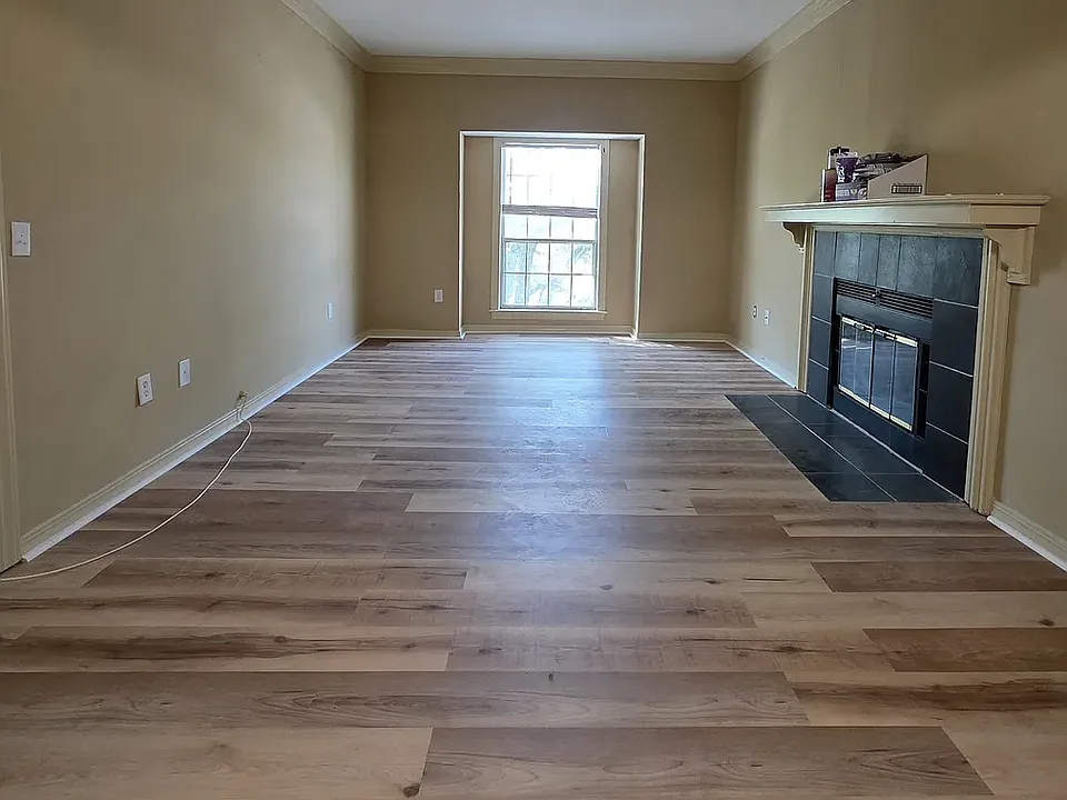 500 Northpointe Pkwy #315