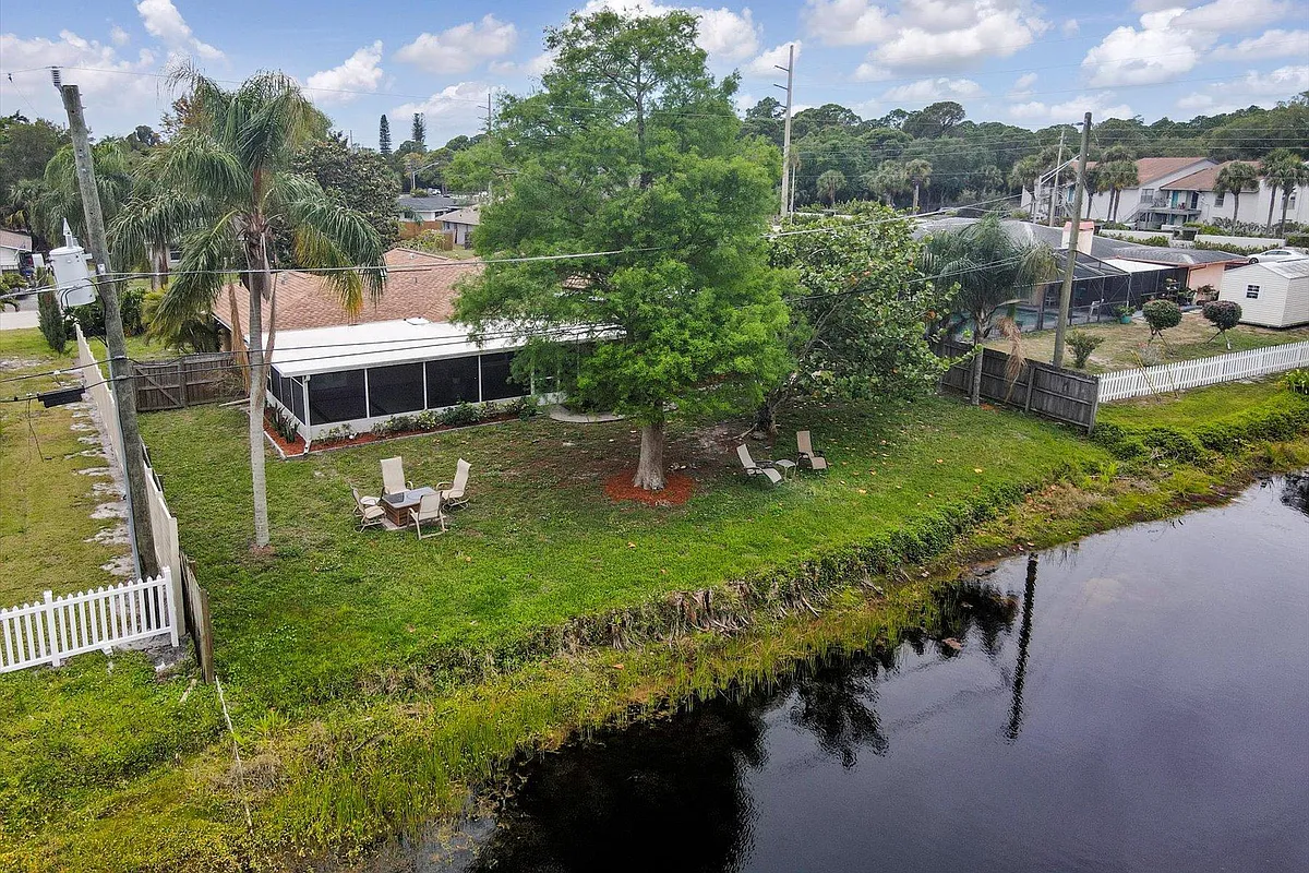 Building Photo - 3605 Egerton Cir
