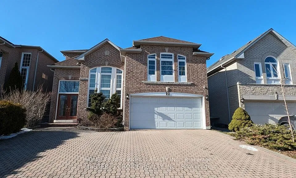 6 Farmstead Rd