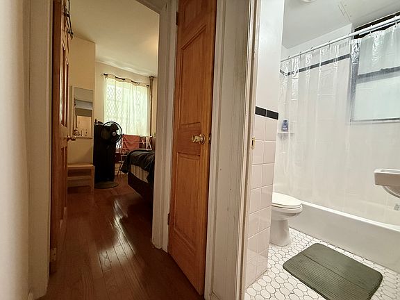 3rd image of 138 W 133rd St APT 2C