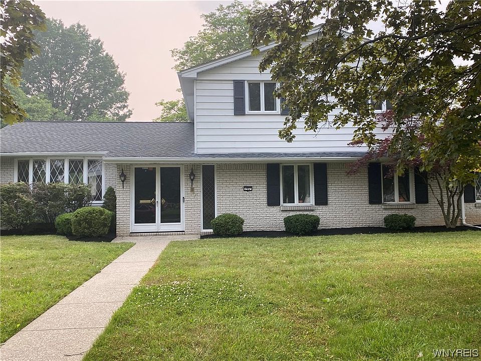 1st image of 157 Dan Troy Dr