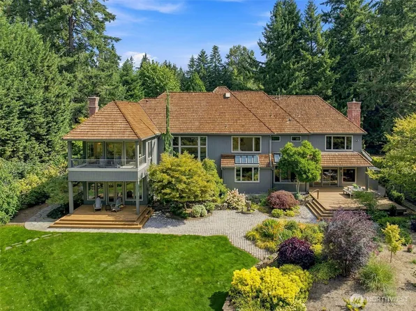 22119 NE 140th Way, Woodinville, WA 98077