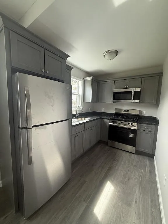 19 Morton St — Photo 1