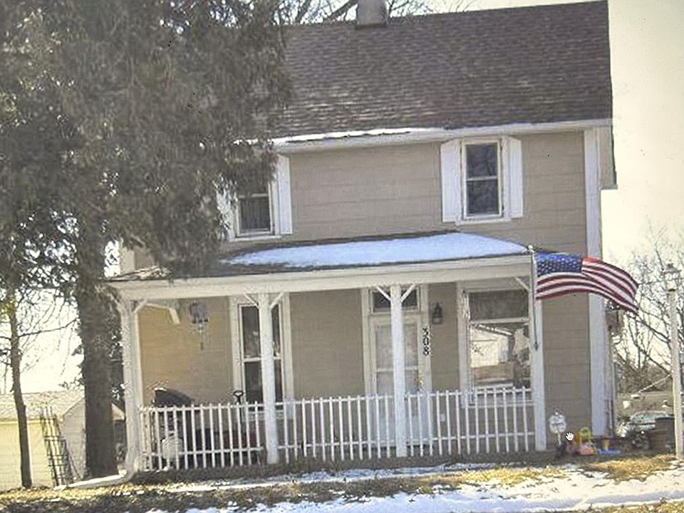 1st image of 308 E 3rd St