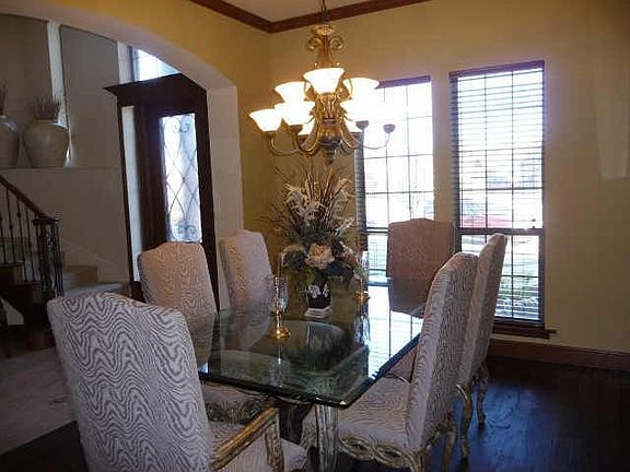 2nd image of 7905 Forest Lakes Ct