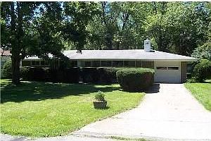 1st image of 209 Glenwood Dr