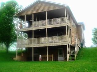 855 Quarry Rd, Jamestown, OH 45335