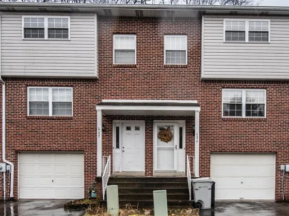 684 Loridge Dr, Pittsburgh, PA 15209