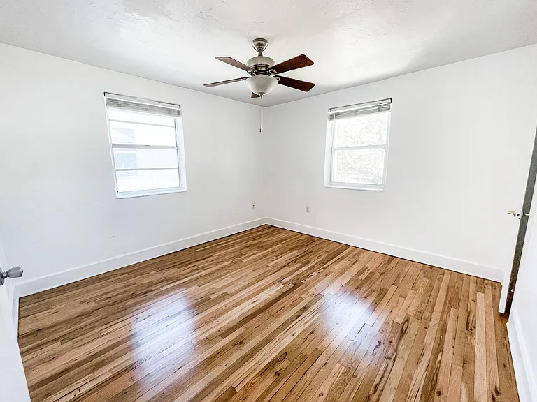 2918 W San Carlos St — Photo 8
