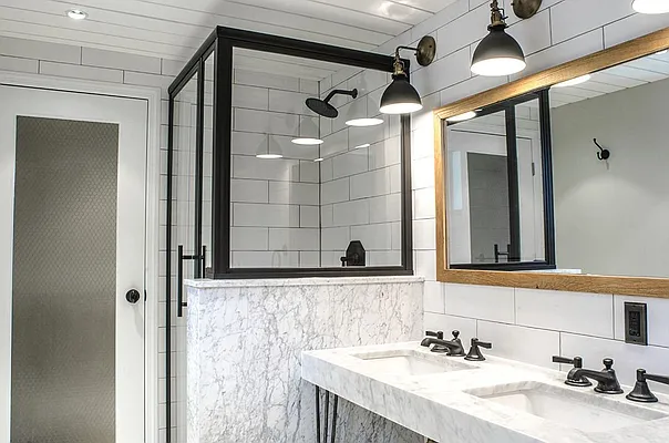 Rented by Argent Advisors LLC | media 16