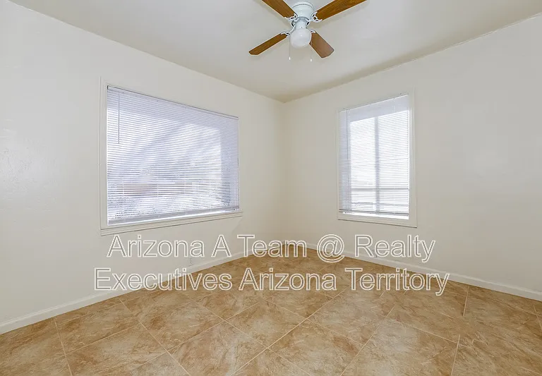 2631 N Fontana Ave #1 — Photo 6