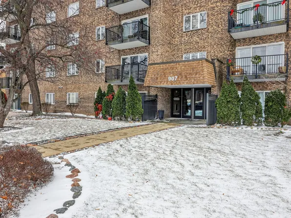 907 Curtiss St APT 407, Downers Grove, IL 60515