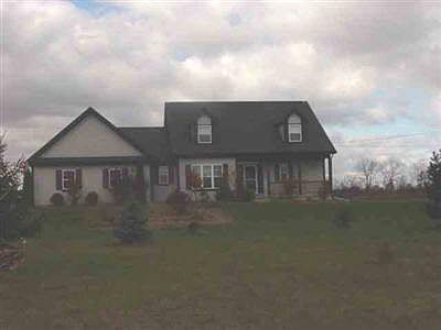 1st image of 10436 Wake Robin Dr