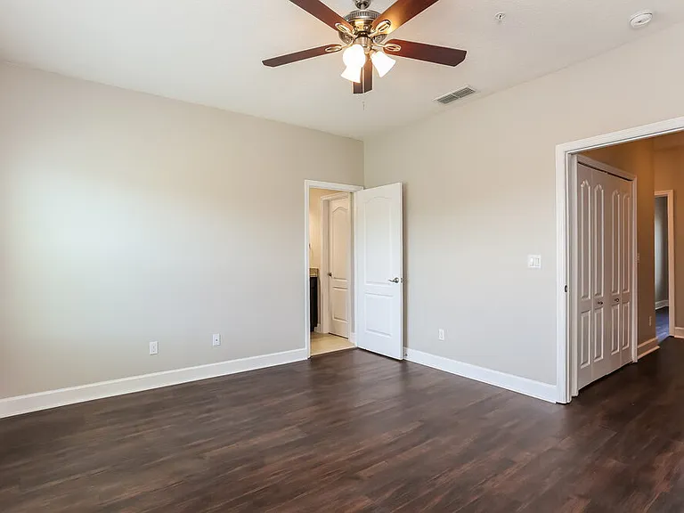 4475 Ellipse Dr — Photo 9